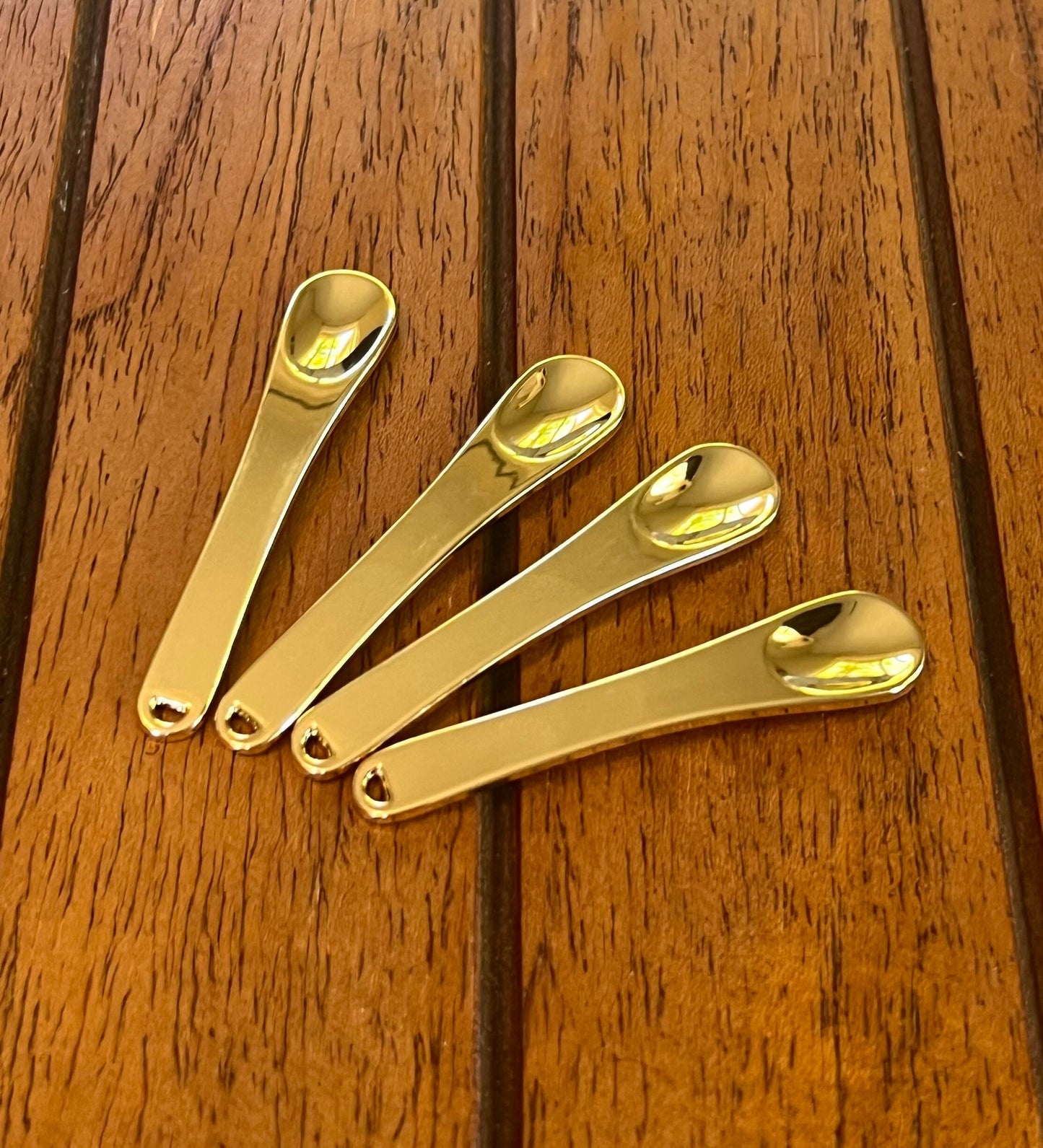 Gold Cosmetic Spatula